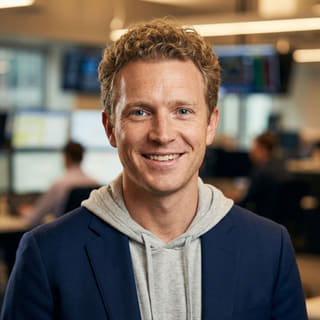 Ryan Brooks, apresentado como Analista Principal de Trading na Prumo Valimento, em imagem de perfil